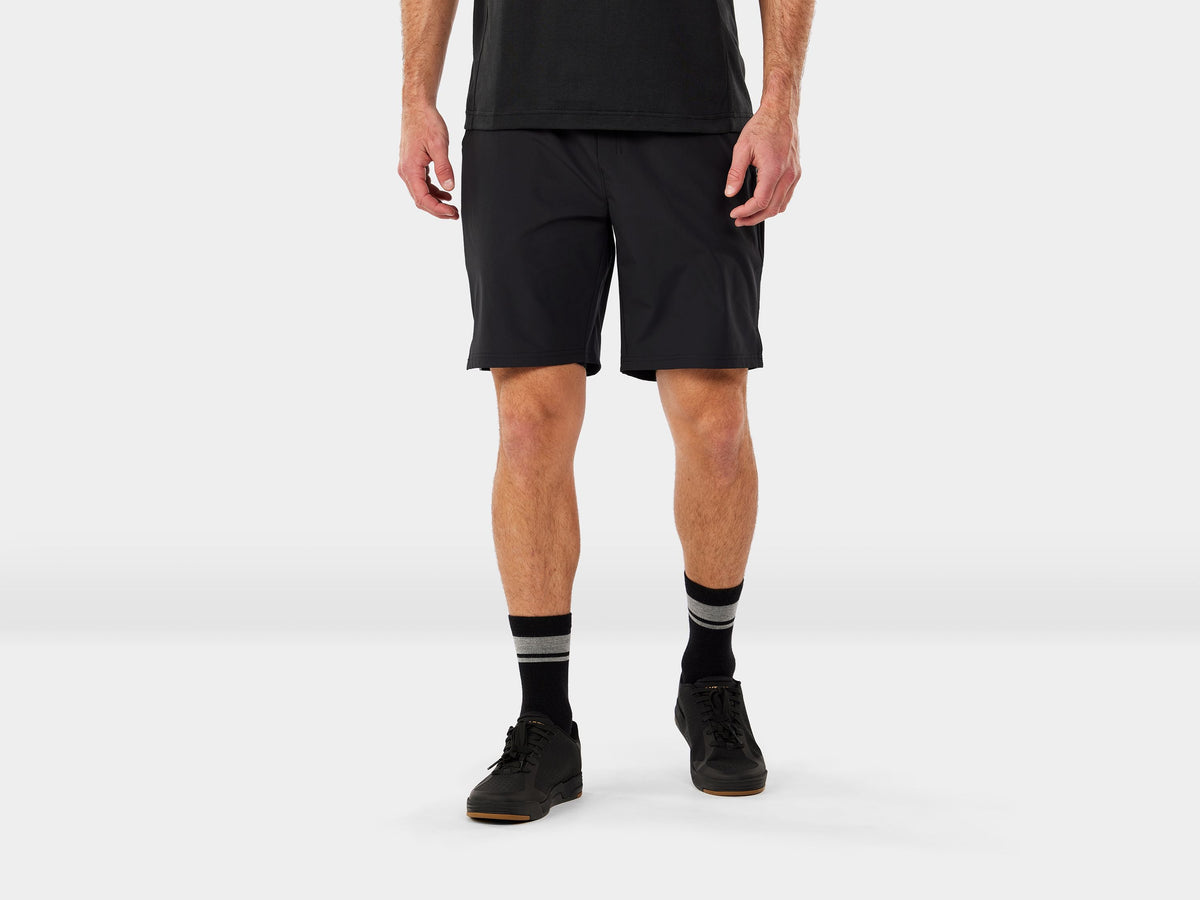 Short Trek Quantum Medium Black