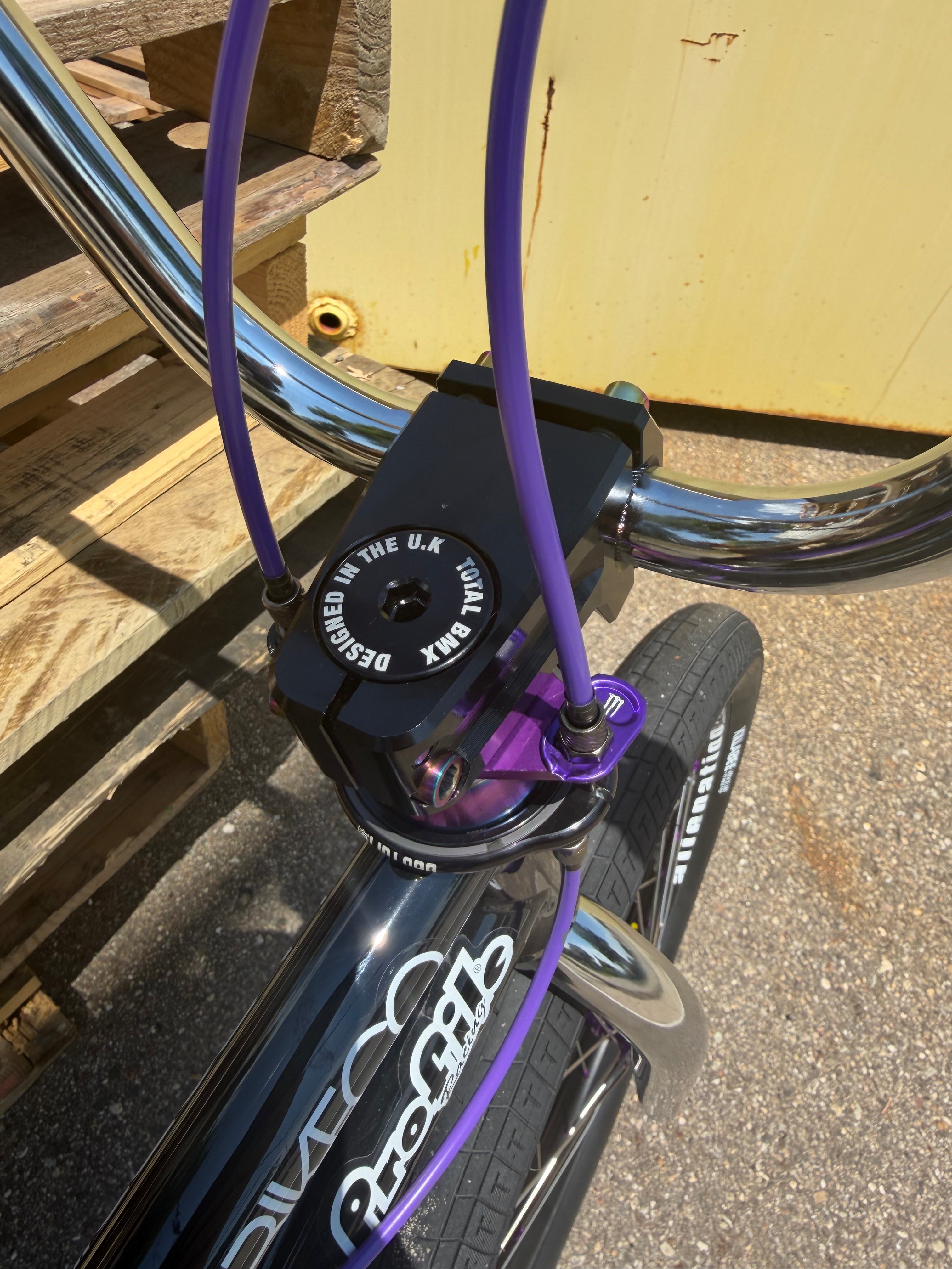 Hyper Wizard Custom Bike
