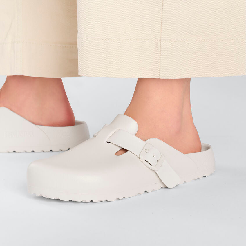 Unisex Boston Essentials EVA Eggshell Medium/Narrow