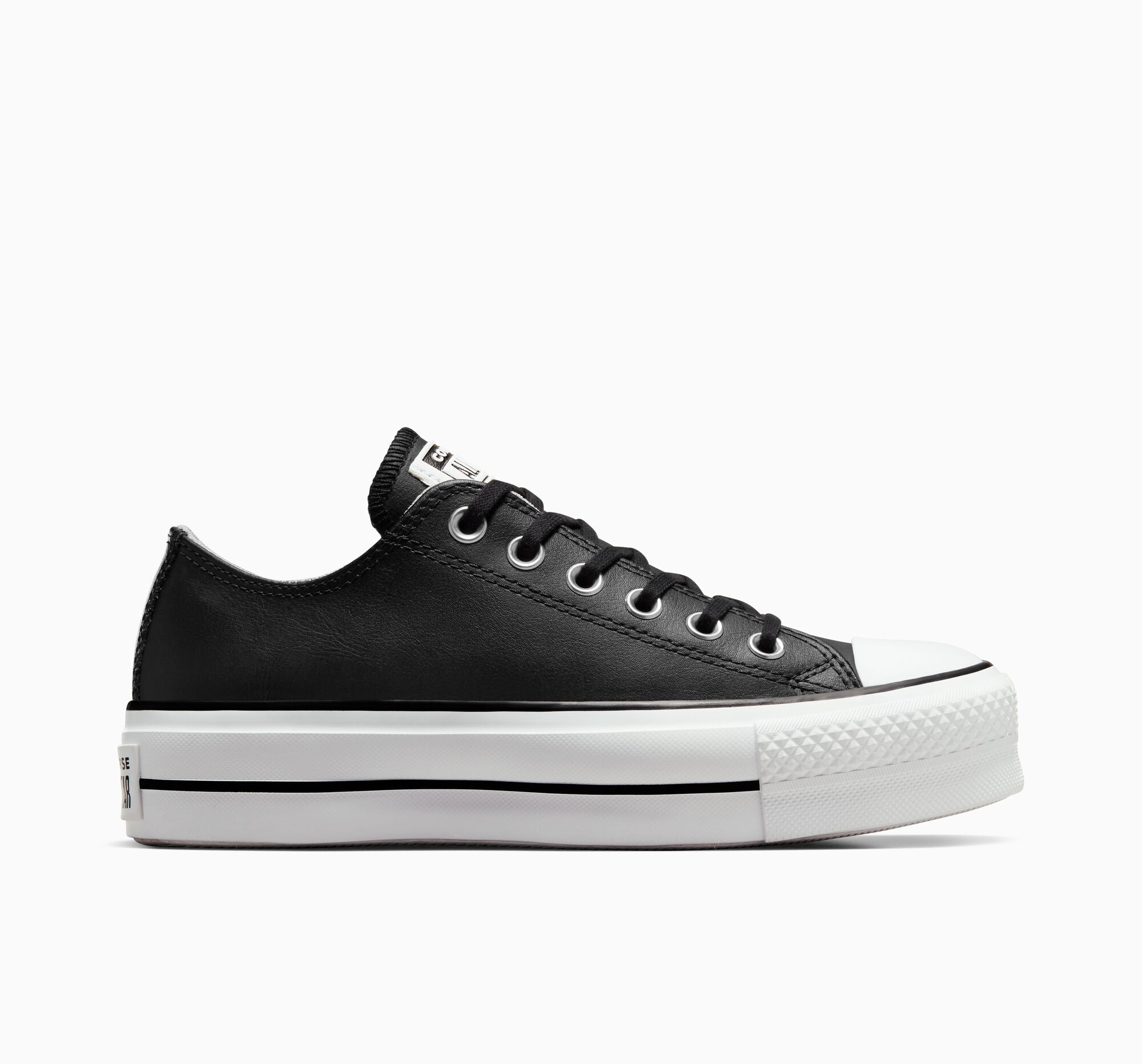 Chuck Taylor All Star Platform Leather Low Top
