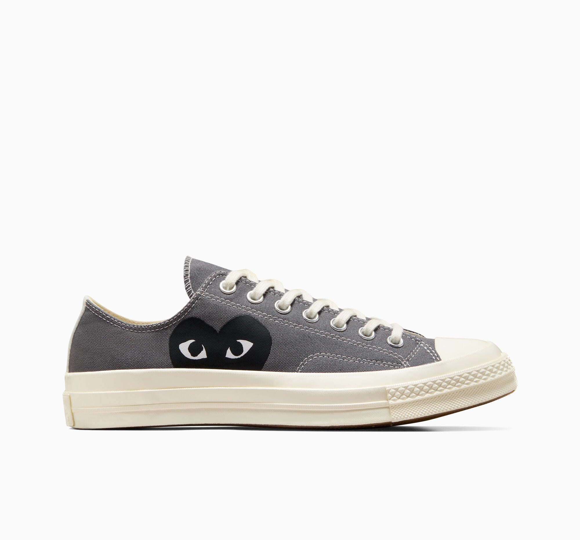 Converse x Comme des Garçons PLAY Chuck 70 Low Top