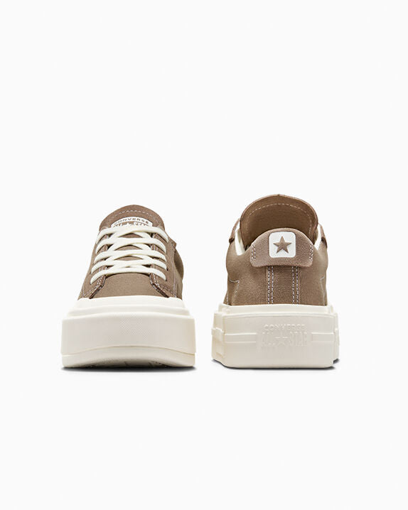 Converse Cruise Low Top