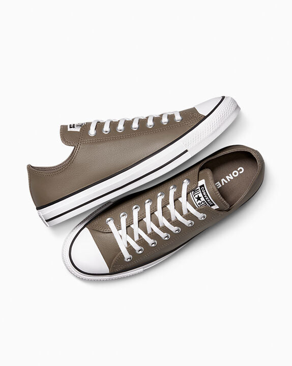 Converse Chuck Taylor All Star Leather Low Top