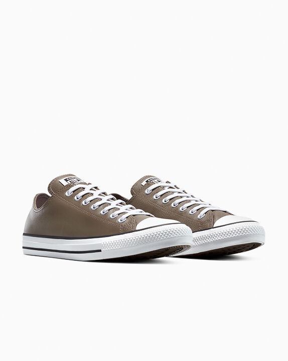 Converse Chuck Taylor All Star Leather Low Top