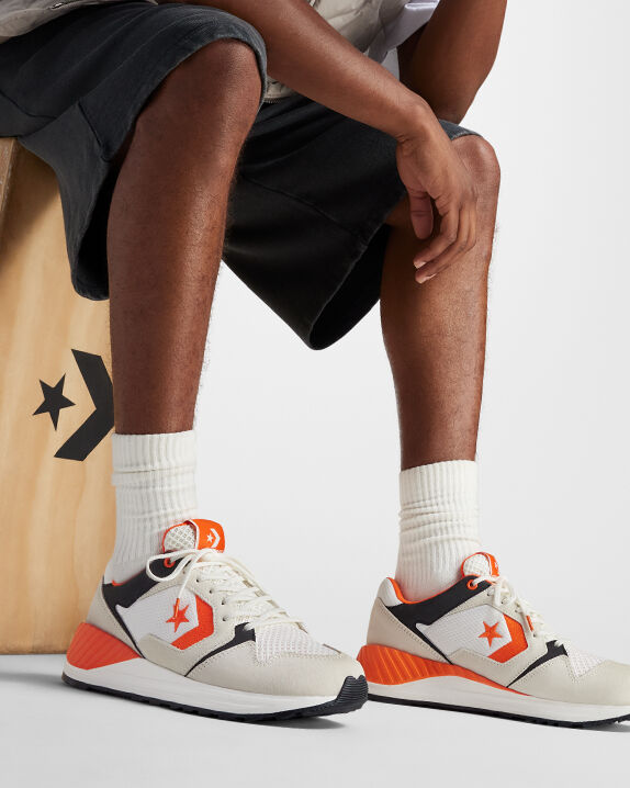 Wave Trainer Low Top