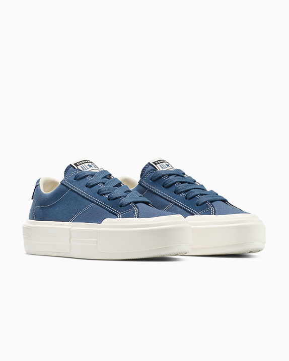 Converse Cruise Low Top