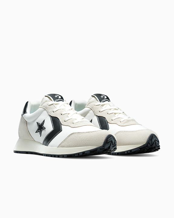 Converse Omega Trainer