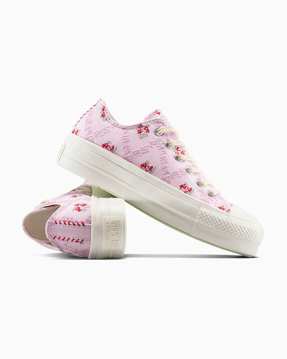 Chuck Taylor All Star Lift Platform Rose Cross Stitch Low Top