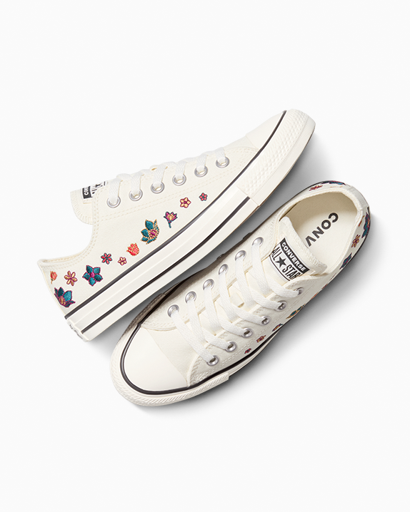 Chuck Taylor All Star Flowers