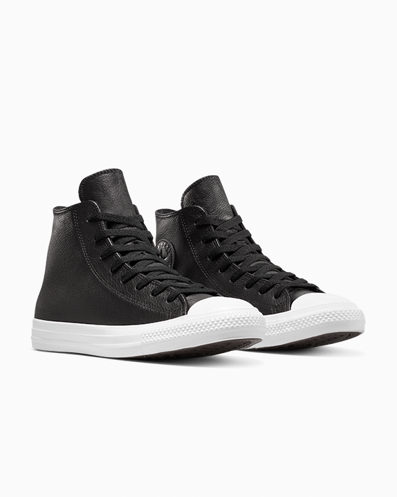 Chuck Taylor All Star Leather