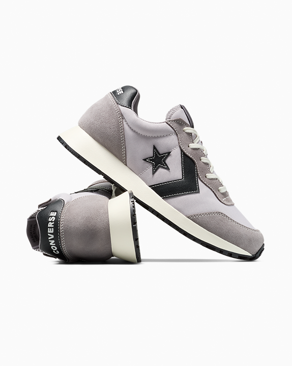 Converse Omega Trainer