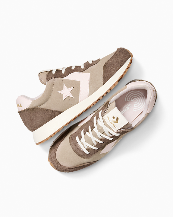Converse Omega Trainer