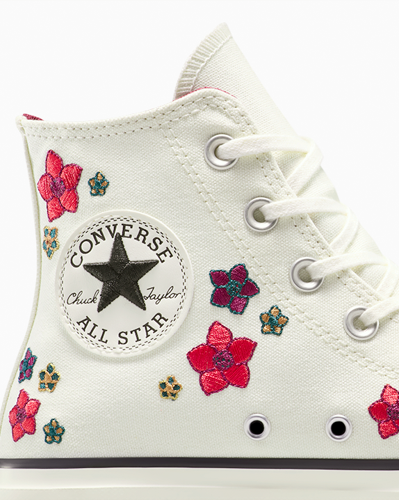 Chuck Taylor All Star Lift Platform Flowers