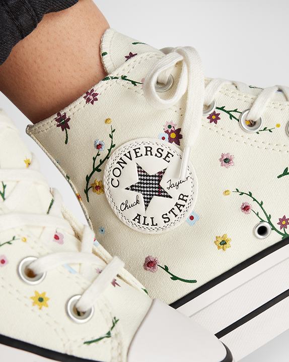 Chuck Taylor All Star Lift Platform Embroidered Blooms