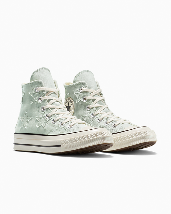 Chuck 70 Celestial
