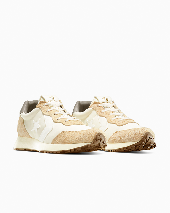 Converse Omega Trainer