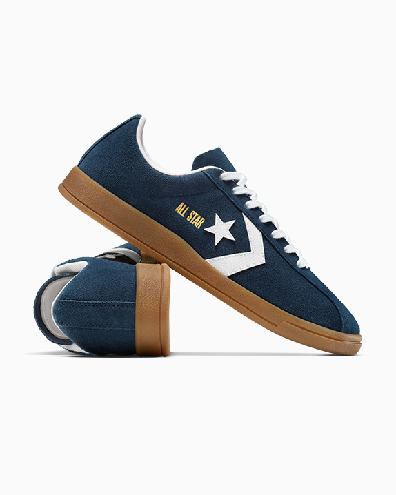 All Star Classic Trainer Suede