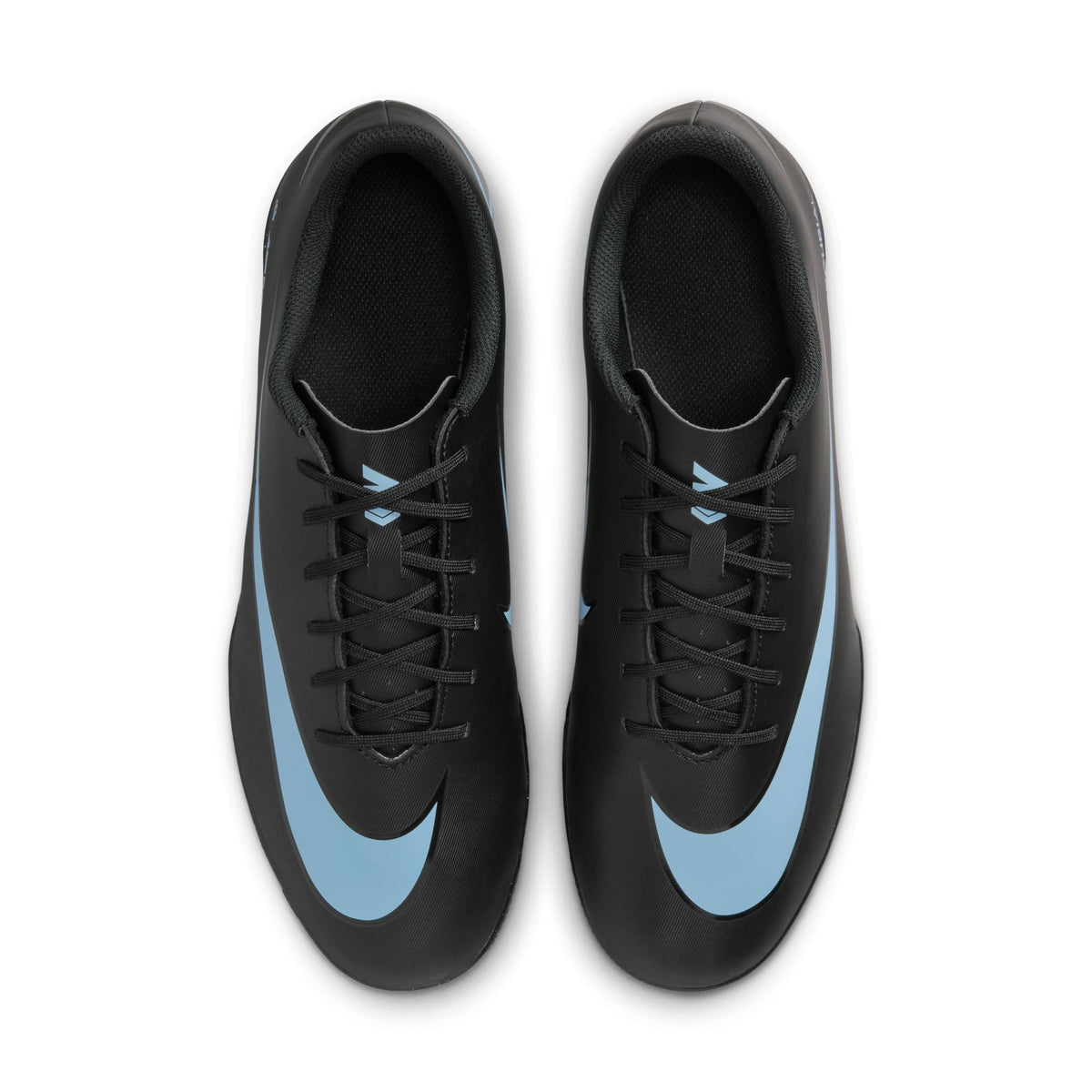 Nike Mercurial Vapor 16 Club Indoor/Court Low-Top Soccer Shoes