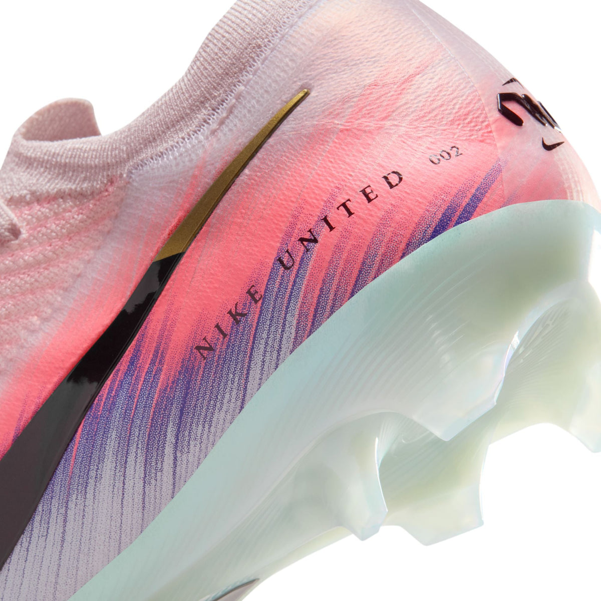 Nike United Mercurial Vapor 16 Elite Firm-Ground Low-Top Soccer Cleats