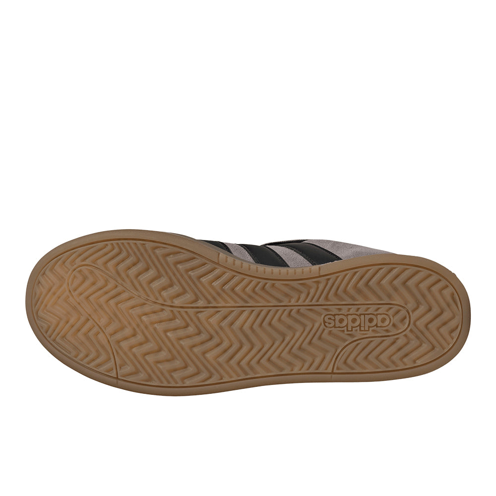 Grand Court Alpha 00s Lace Up Sneakers