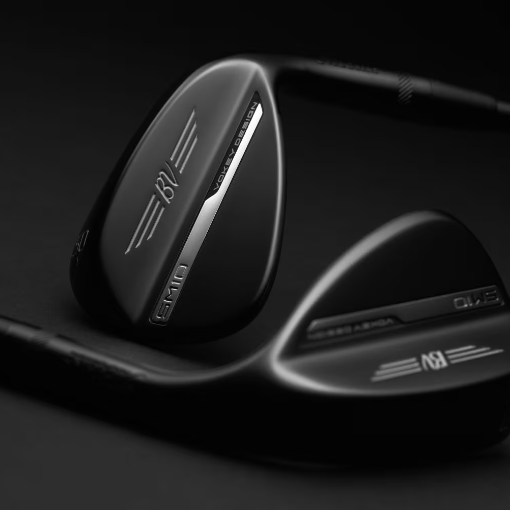Titleist Limited Edition - SM10 Black Vapor Wedge with Steel Shaft