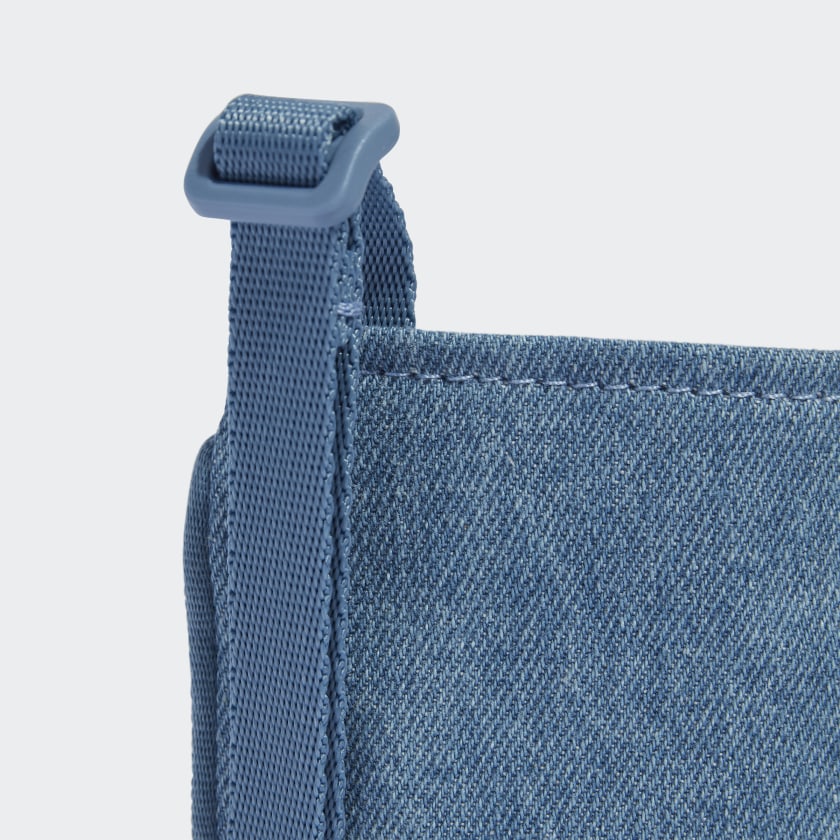 Pouch