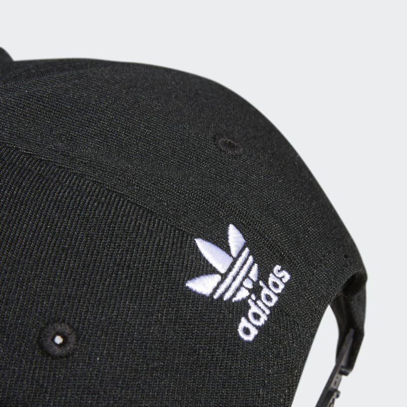 Trefoil Chain Snap-Back Cap