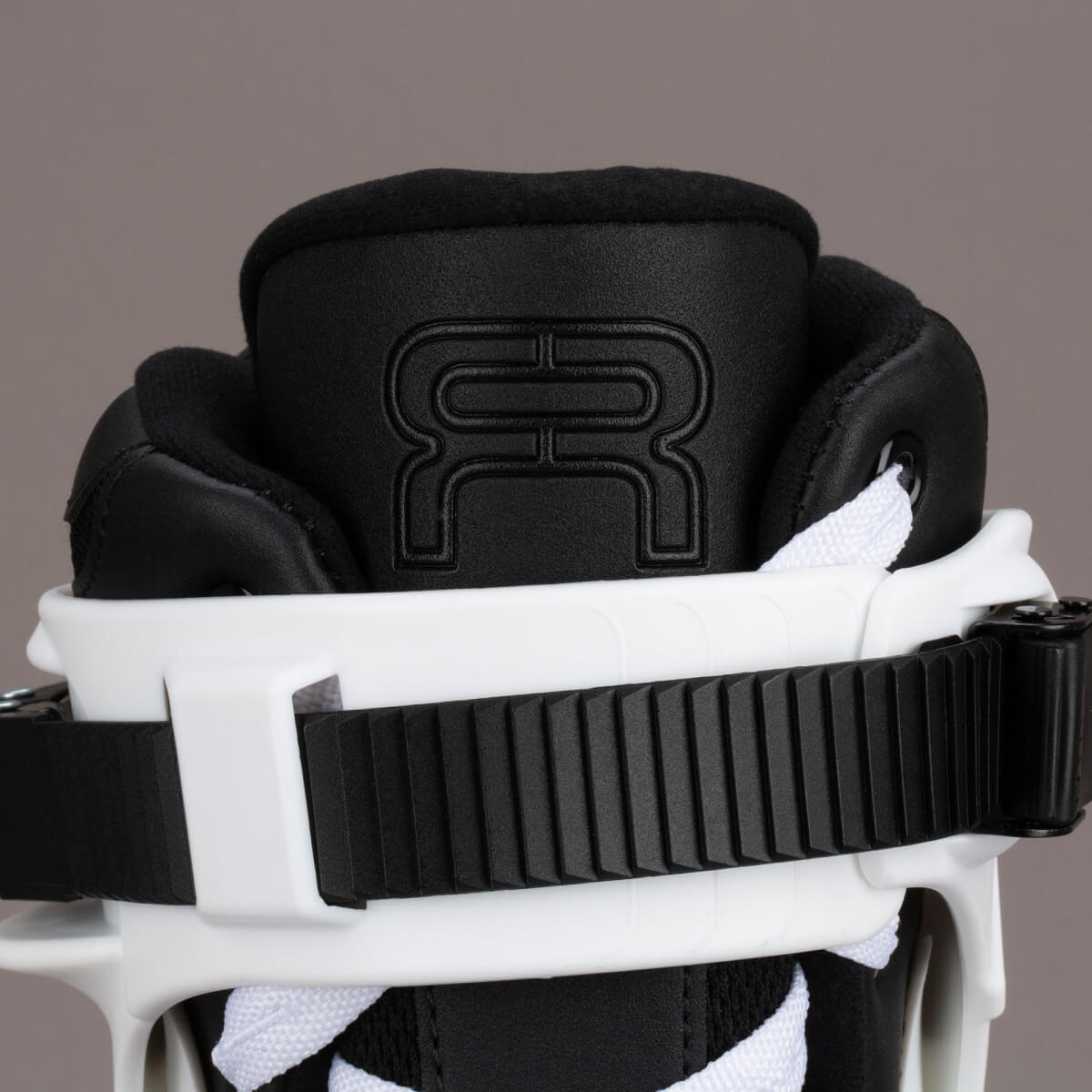 FR 3 80 White X3R Skates