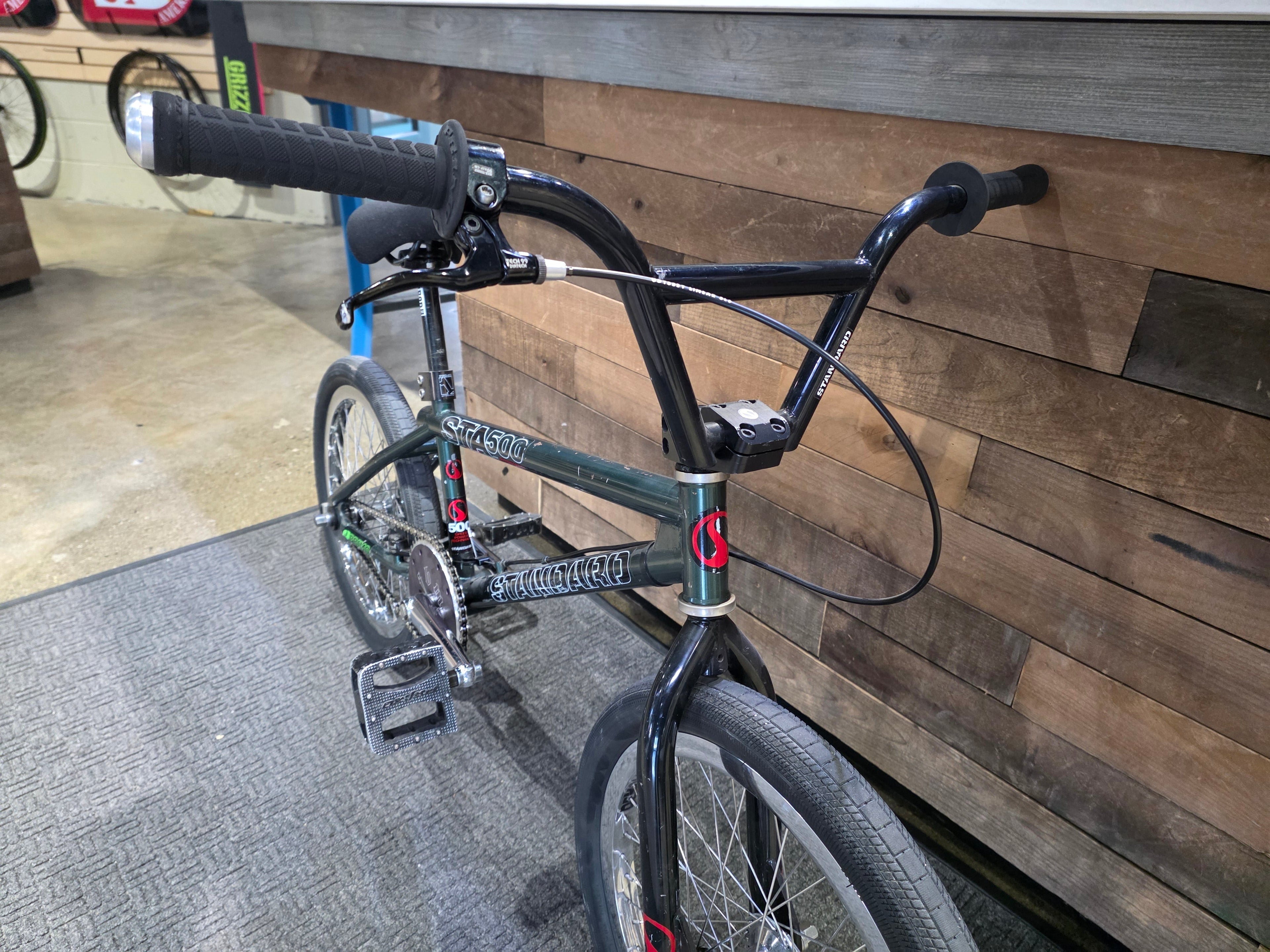 Standard STA500 Mid School Complete Bike